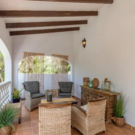 Viilla Monza Villa